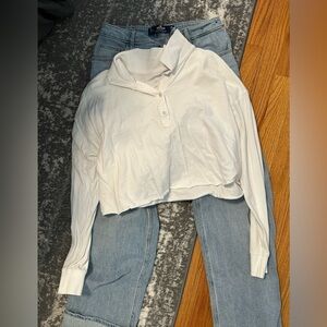 Hollister Jeans with Aerie white basic top